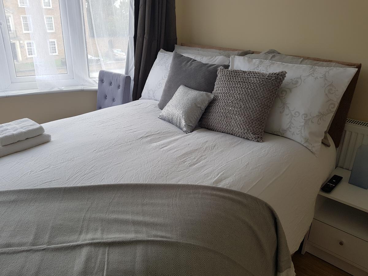 Kathleen House 3*